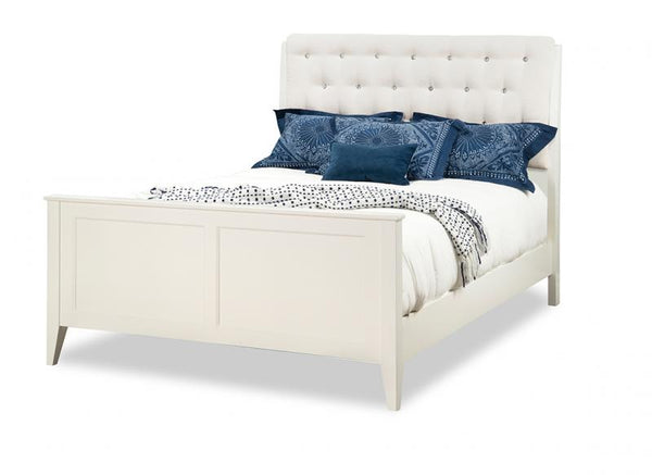 Monticello Queen Bed with 30" High Footboard by Handstone